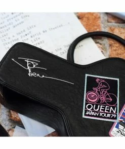 Vendula London X Queen Bass Case Bag -Love Vintage Sales vendula K12112681 queen bass case bag 1 d61a3a48 0f66 4757 9a8a 49b503f349cf 1024x1024